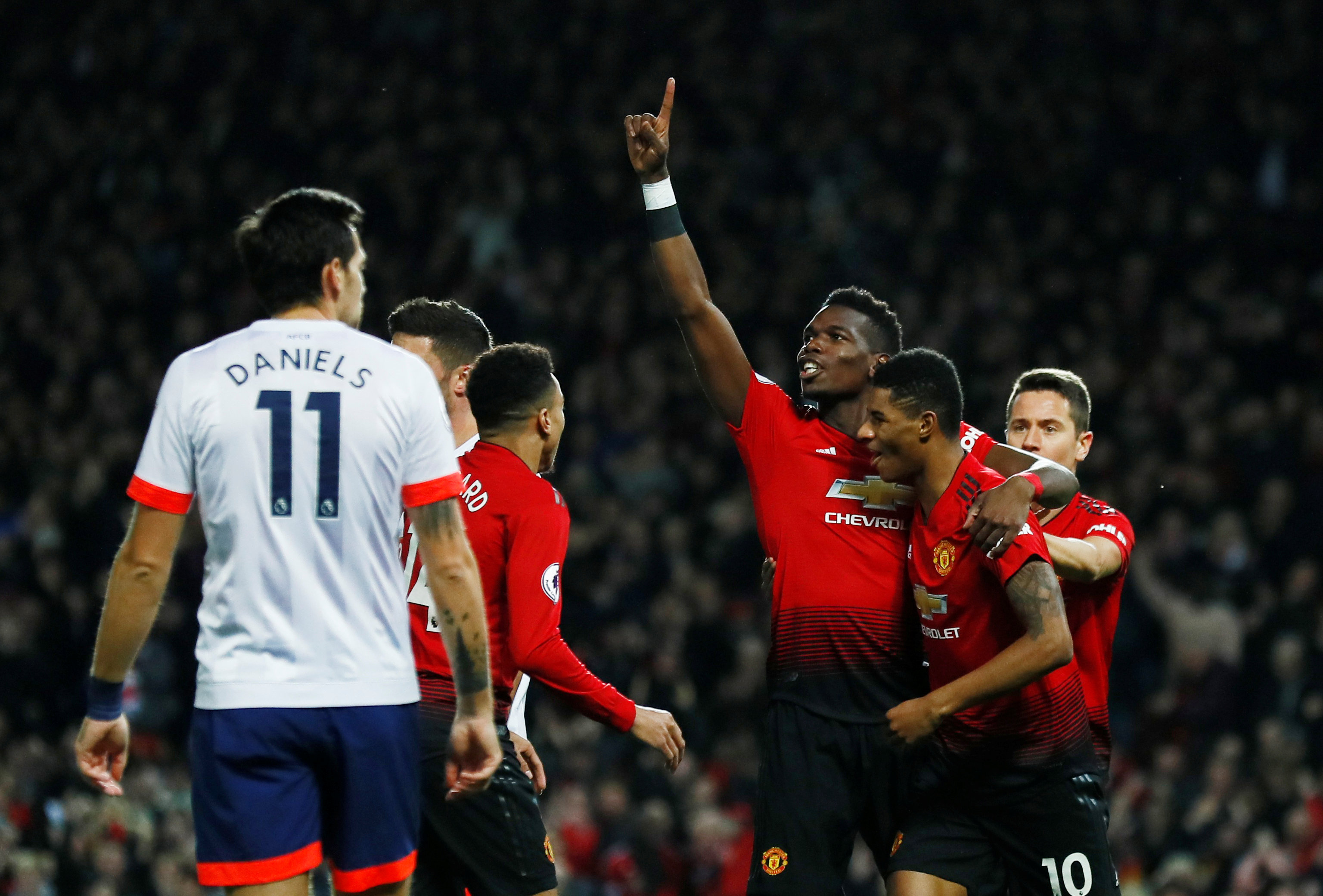 他并不仅专 他并不仅专